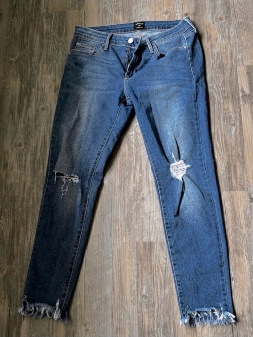 Just Black Distressed Skinny Jeans Size 28